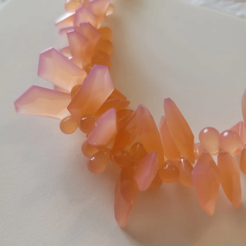 Rock of Ages Necklace in Peach Mark. Avon